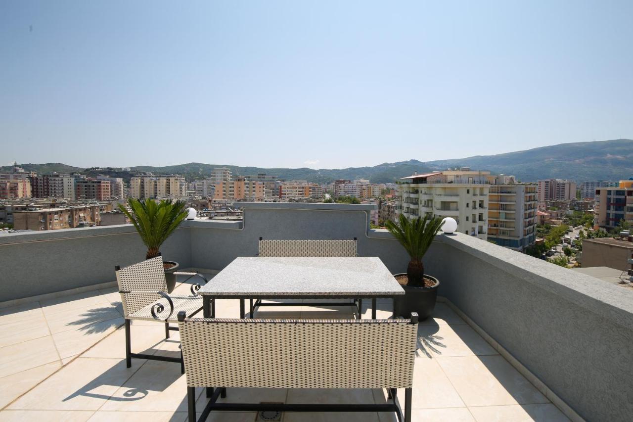 Queen Apartmets Vlorë エクステリア 写真