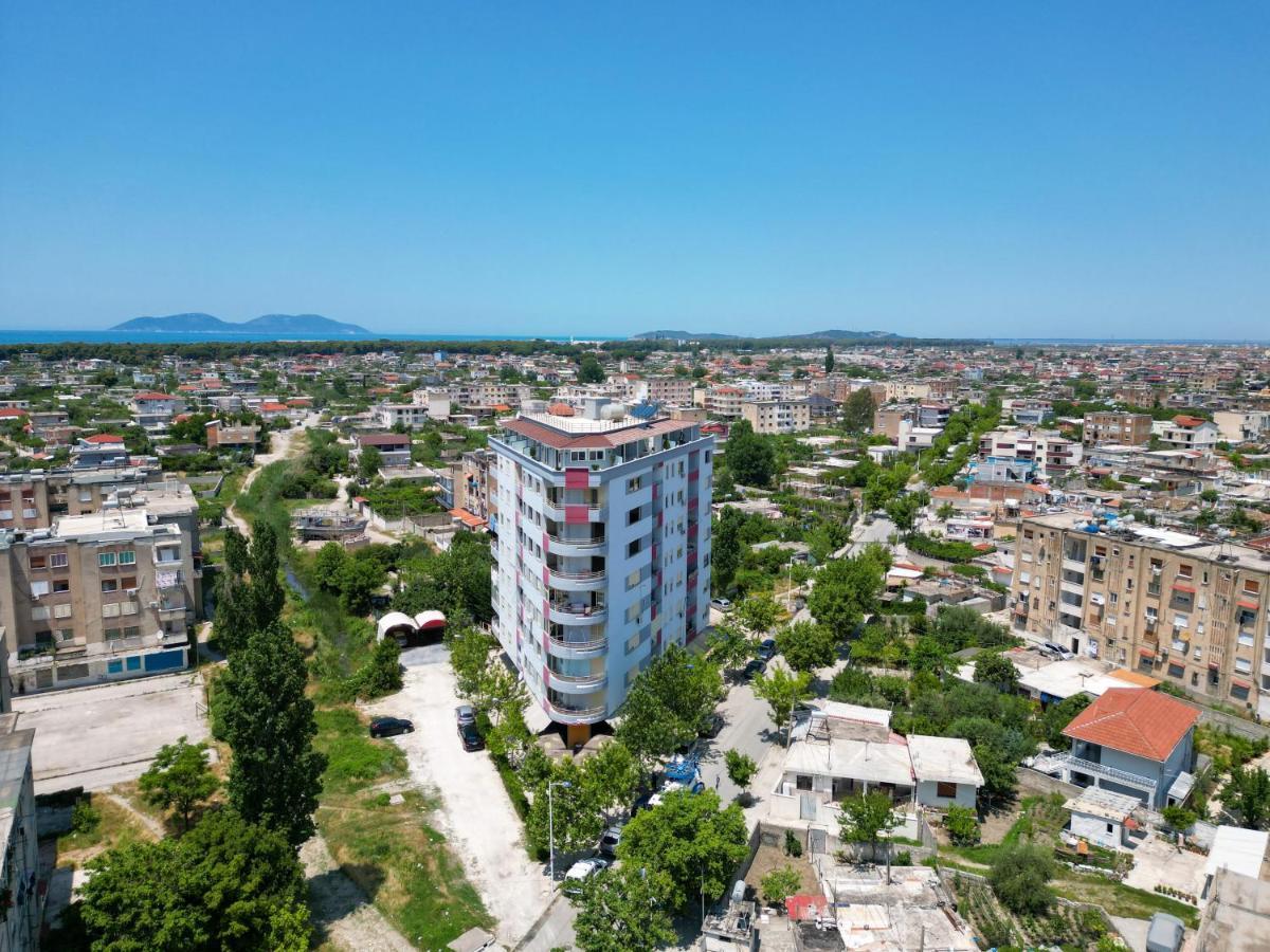 Queen Apartmets Vlorë エクステリア 写真