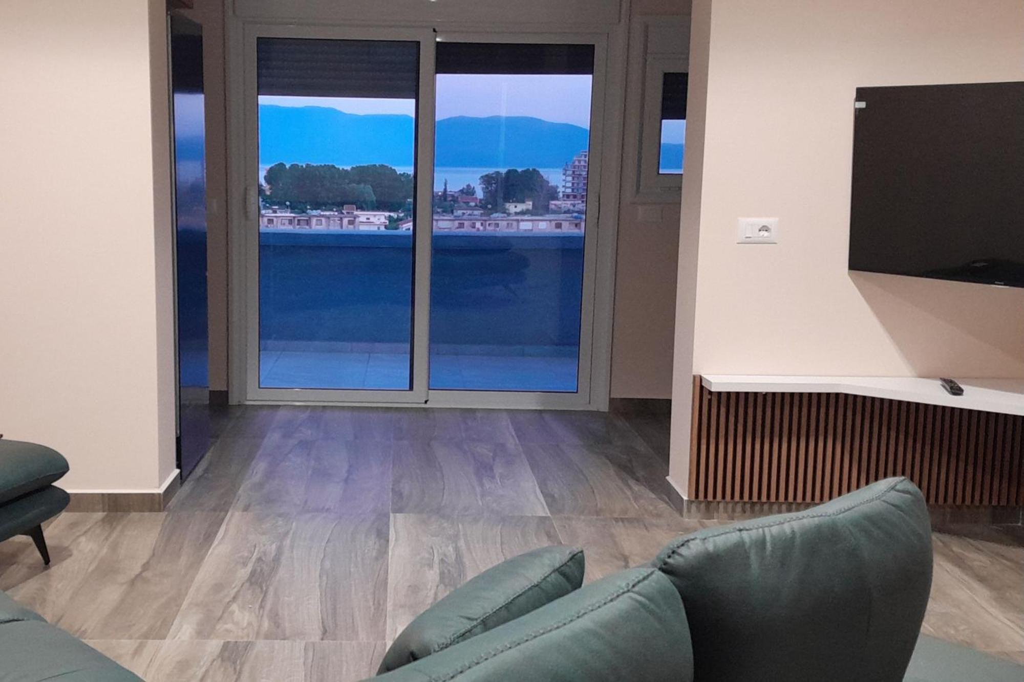 Queen Apartmets Vlorë エクステリア 写真