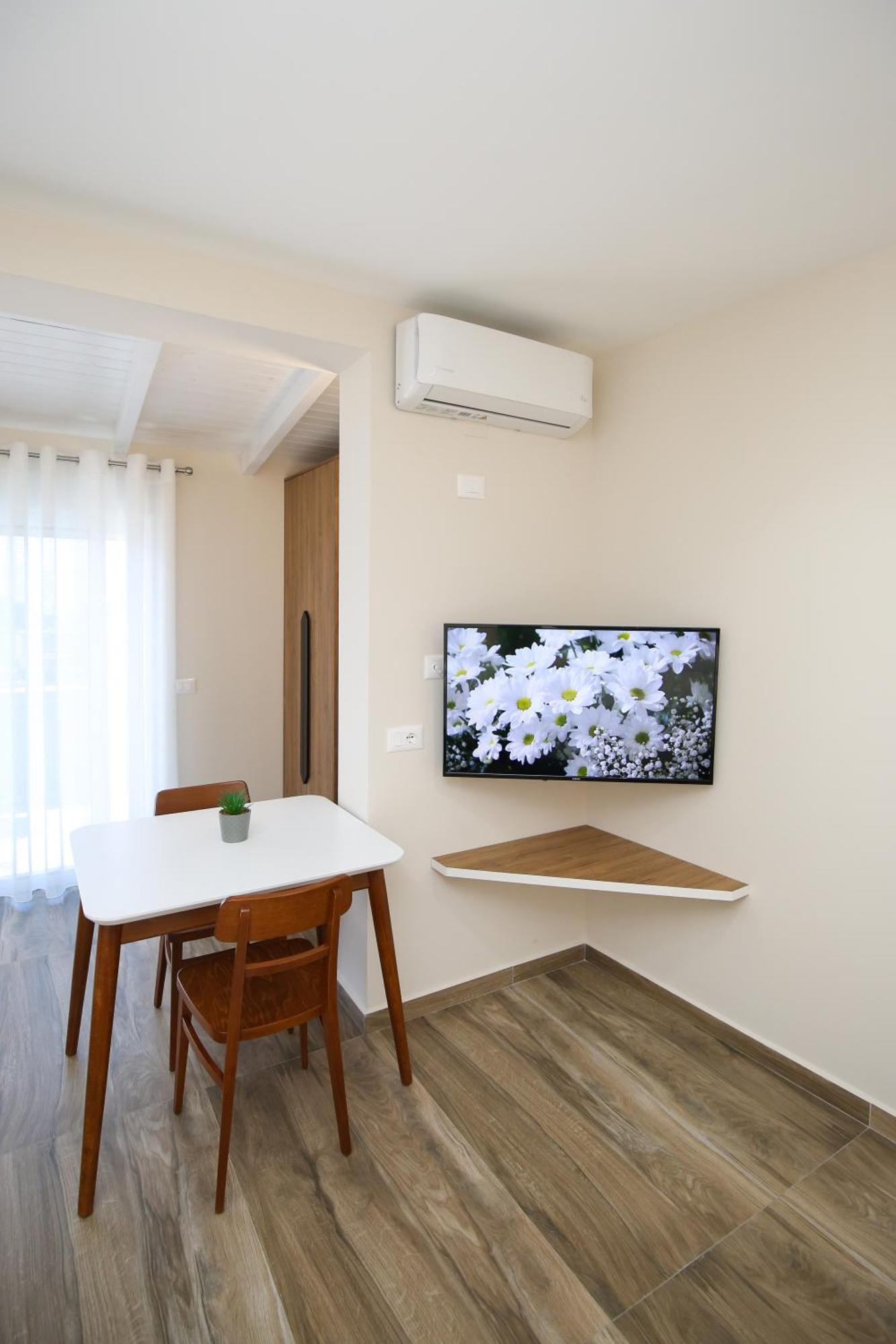 Queen Apartmets Vlorë 部屋 写真